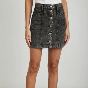 Rails Canyon Acid Black Denim 100% Cotton Exposed Button Mini Skirt EUC Size 28